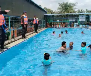 Sambut Akhir Pekan, Brimob Laksanakan Patroli Ke Objek Wisata