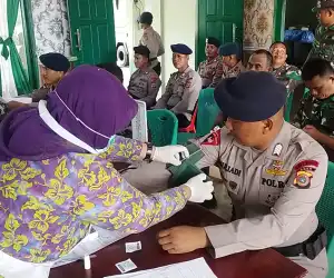 Brimob Aceh Ikut Donor Darah Dalam Rangka HUT TNI Ke-79