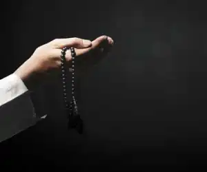 Cara Ampuh Menikung Orang Yang Kita Suka Lewat Doa Sepertiga Malam