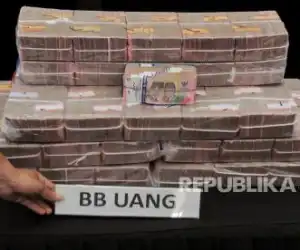 Bongkar Praktik Judi Online, Mabes Polri Sita Uang 685 Milyar