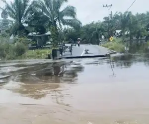 Imbas Jembatan Putus di Nagan Raya Aktifitas Belajar Mengajar Terganggu