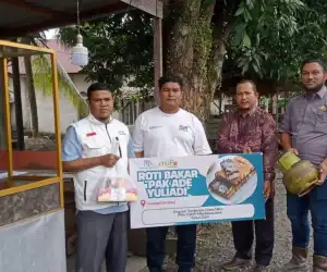 Bantuan Modal Usaha Dari PT Mifa, Kembangkan Roti Bakar Pak Ade Yuliadi