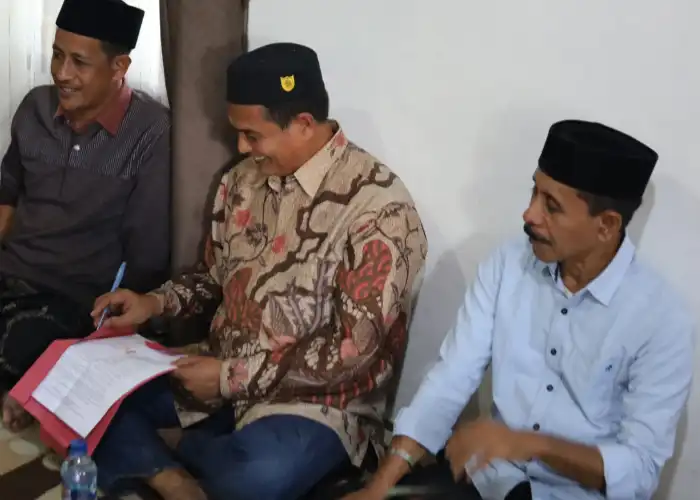 Safari Politik ke Beutong Ateuh, Paslon AMAN Sambangi Makam dan Kelurga Almarhum Tgk Bantaqiah