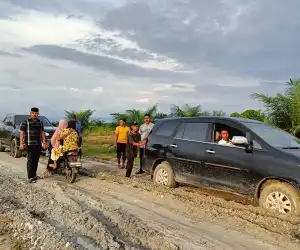 Komisi I DPRK Nagan Raya Minta PT Kalista Alam Bebaskan HGU Untuk Jalan Warga