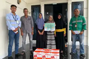 Menyambut Hari Raya Idul Fitri, PT BEL Berikan 126 Paket Santunan Untuk Anak Yatim Gampong Ring Tambang dan Lintasan