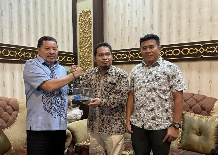 Manager PLN Nusantara Power UP Nagan Raya Silaturahmi dengan Bupati Nagan Raya