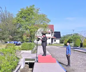 Pj. Sekda Aceh Jaya Pimpin Apel Kesadaran Nasional, Ajak ASN Implementasikan Efisiensi dan Efektivitas