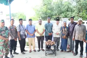 Kunjungan Akhir Pekan, Bupati dan Wakil Bupati Nagan Raya Akan Kembangkan Komoditi Talas Bogor Usaha Masyarakat