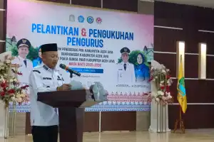 Bupati Aceh Jaya Lantik Pengurus TP PKK, Dekranasda, dan Tim Pokja Bunda PAUD Masa Bakti 2025-2030