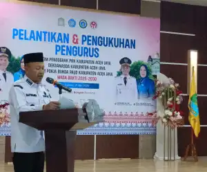 Bupati Aceh Jaya Lantik Pengurus TP PKK, Dekranasda, dan Tim Pokja Bunda PAUD Masa Bakti 2025-2030