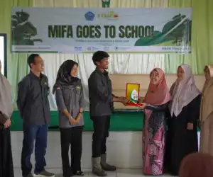 Mifa Goes to School Tanamkan Semangat Hijau Lewat Edukasi dan Aksi Nyata