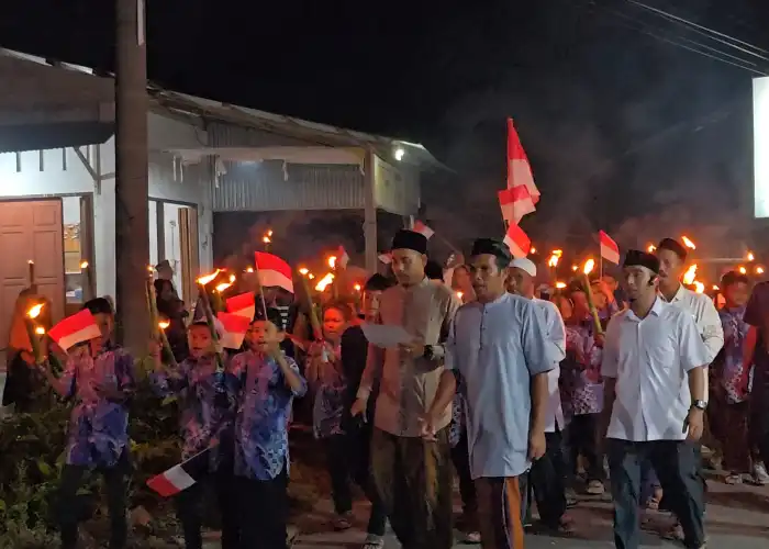 Ratusan masyarakat di Nagan Raya gelar pawai Ya Latif