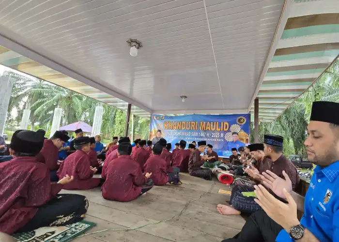 KNPI Nagan Raya Gelar Khanduri Maulid di Pesantren Istiqamatuddin Hayatus Surur