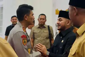 ‎Ketua DPRK Nagan Raya Hadiri Penyambutan Kapolda Aceh