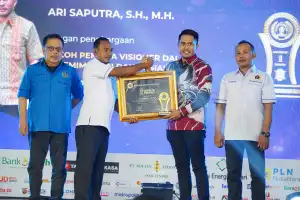 Ketua Pemuda Pancasila Nagan Raya Raih Anugerah Tokoh Pemuda Visioner dari PWI