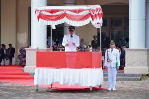 Bupati TRK Pimpin Upacara Peringatan Hari Pahlawan 2025 di Nagan Raya