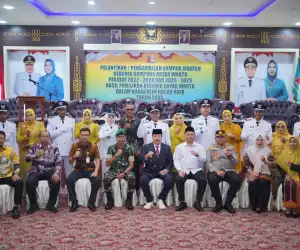 Bupati TRK Lantik 10 Keuchik Antar Waktu Periode 2022&ndash;2028 dan 2023&ndash;2029