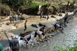 Polri Hadir untuk Petani, Bendungan Irigasi Blang Rongka Kembali Dibangun