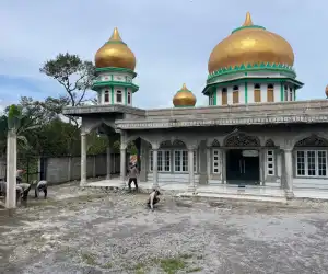 Jum&rsquo;at Berkah, Satgas Aman Nusa II Brimob Polda Aceh Bersihkan Masjid di Bener Meriah dan Aceh Tengah