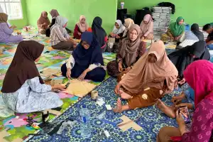 Kepala Desa Apresiasi Program Pelatihan Anyaman PT BEL Dinilai Dongkrak Ekonomi Warga