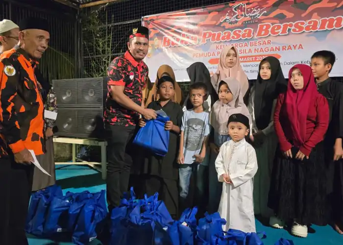 Pemuda Pancasila Tebar Kebaikan Ramadan dengan Takjil Gratis dan Santunan Anak Yatim