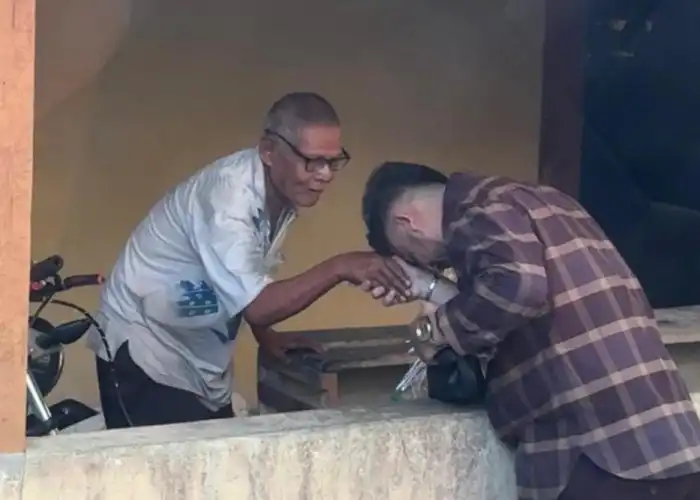 Tokoh Muda Nagan Raya Berbagi Santunan untuk Lansia dan Kaum Dhuafa Jelang Idul Fitri