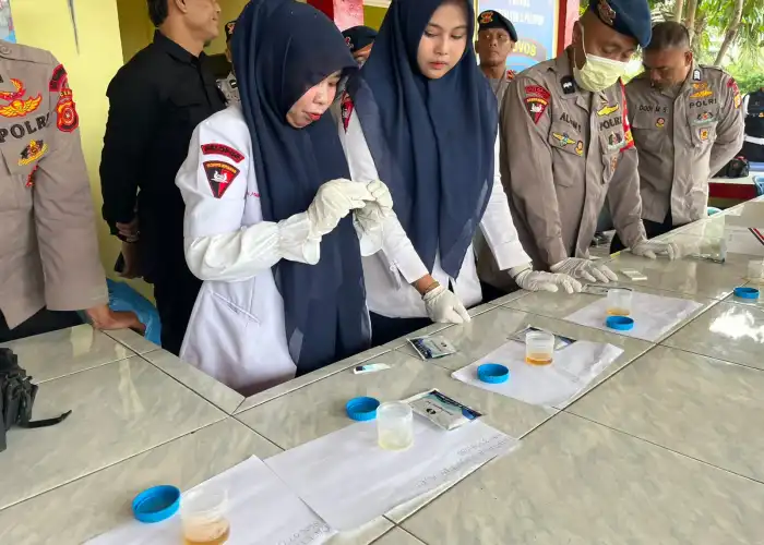 Pastikan Personel Bersih dari Narkoba, Batalyon C Pelopor Gelar Tes Urine Mendadak