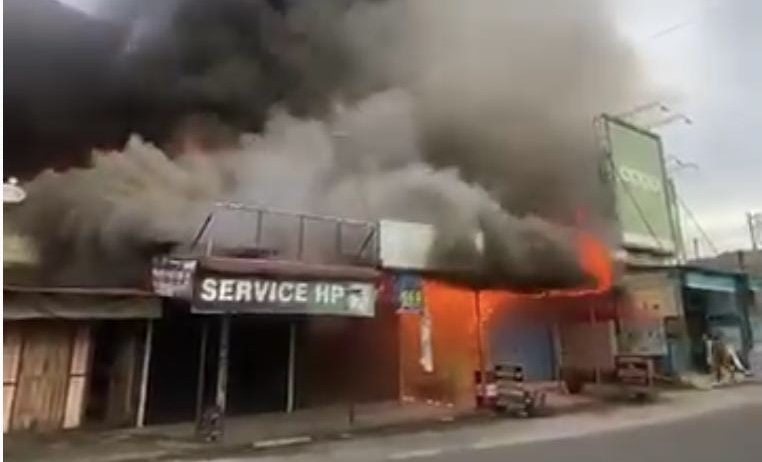 Kebakaran Hebat di Subulussalam, 7 Rumah dan 6 Toko Hangus Terbakar