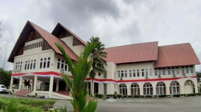 Tiga Pimpinan DPRK Defenitif Akan Dilantik Besok