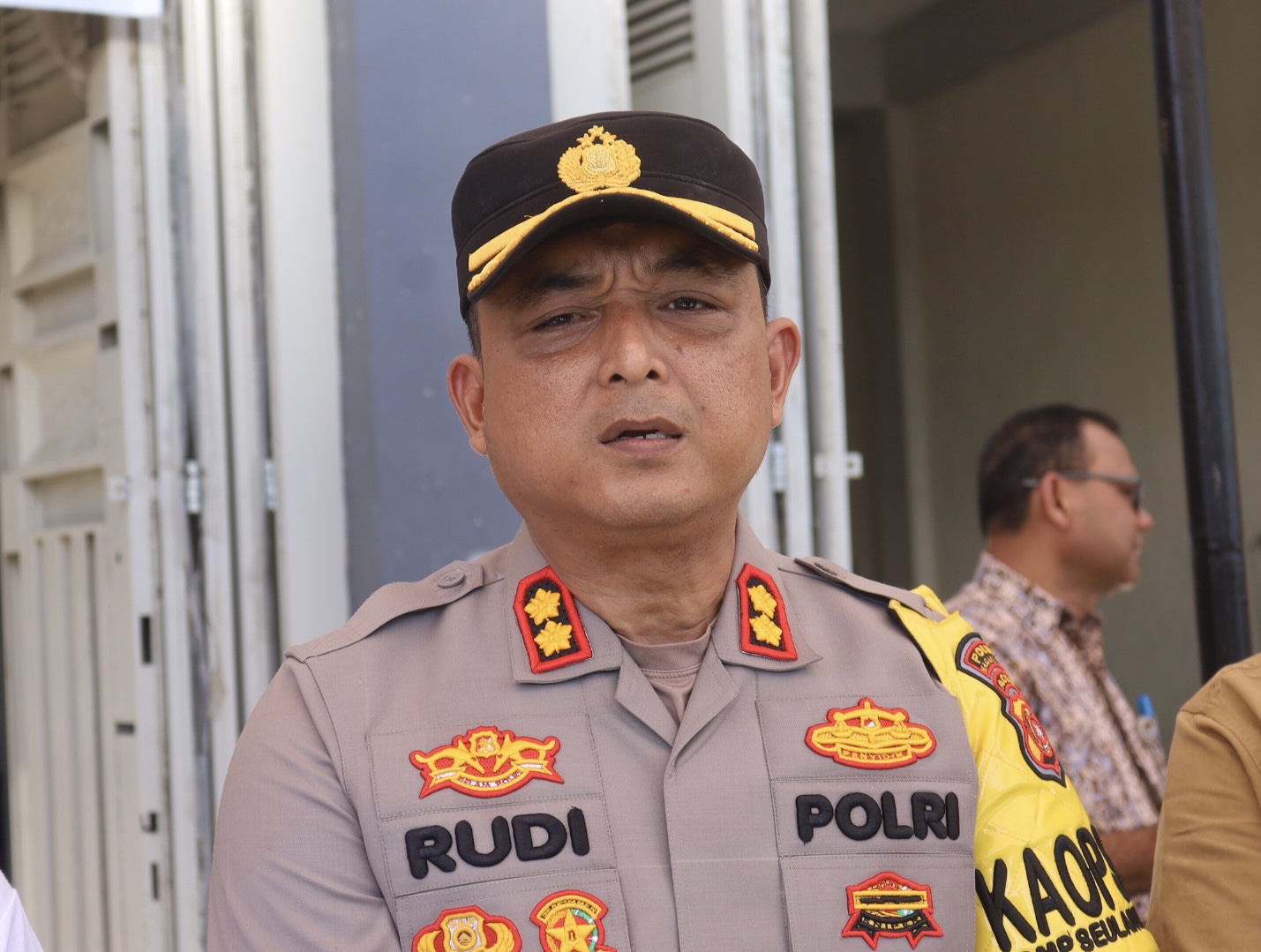 Pantau Proses Pelipatan Surat Suara, AKBP Rudi : Segera Laporkan Jika Ada Surat Suara Rusak