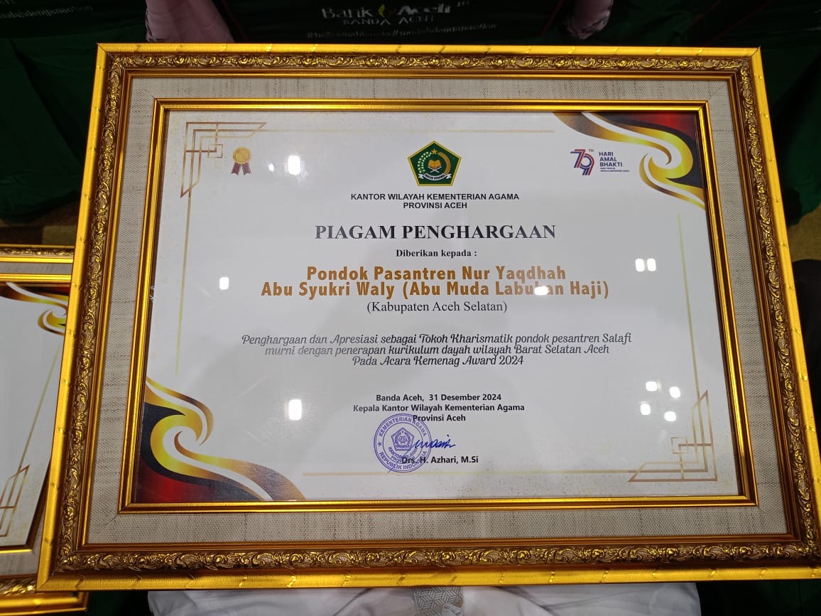 Abu Muda Syukri Waly Dapat Perhargaan dari Kementerian Agama Aceh, Sebagai Ulama Muda Kharismatik