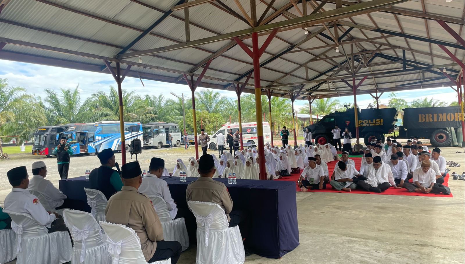 Calon Jamaah Haji Nagan Raya Laksanakan Manasik Haji Di Mako Brimob Batalyon C Pelopor