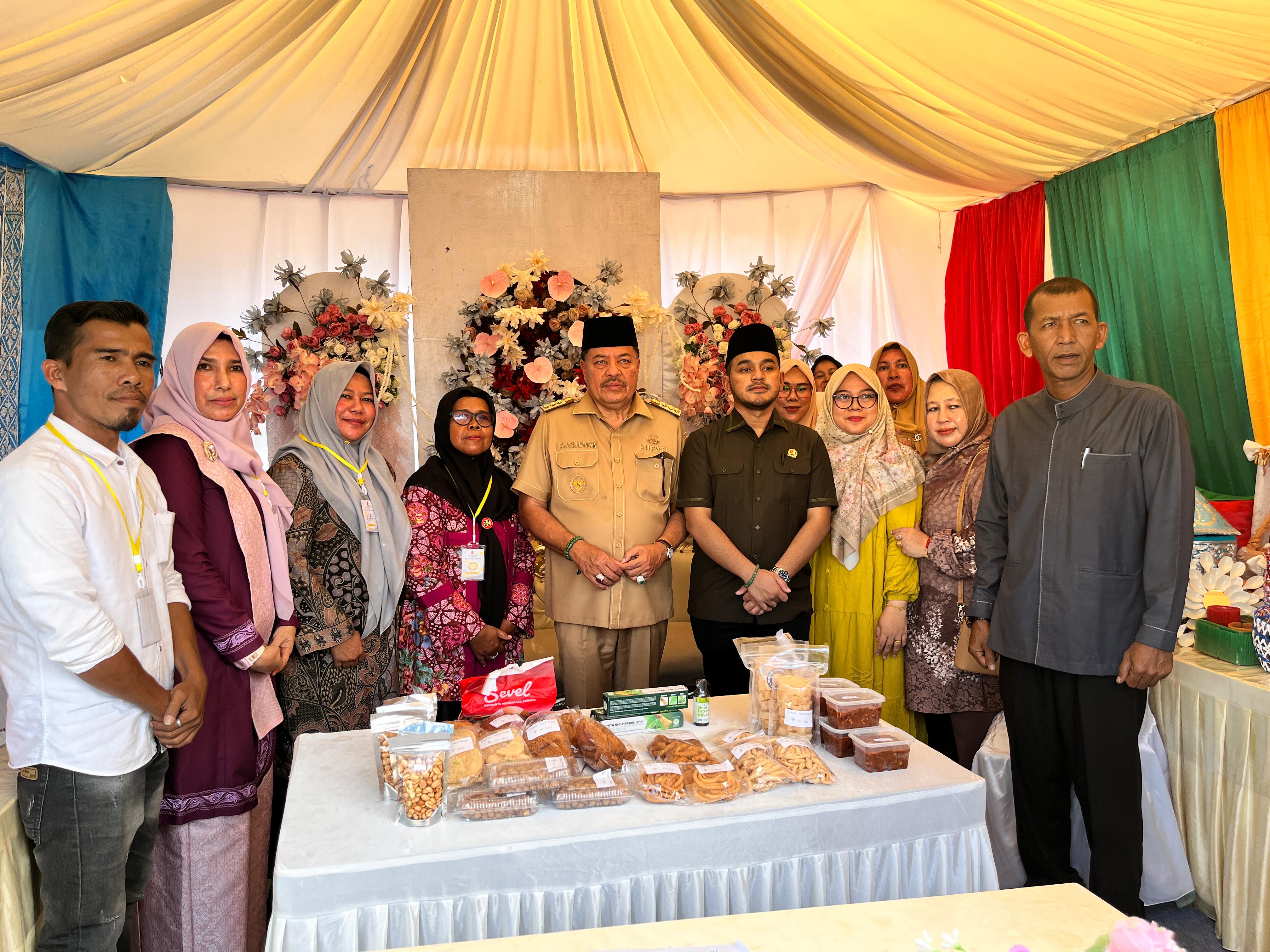 Ketua DPRK dan Bupati Nagan Raya Kunjungi Expo HUT Kabupaten ke-23